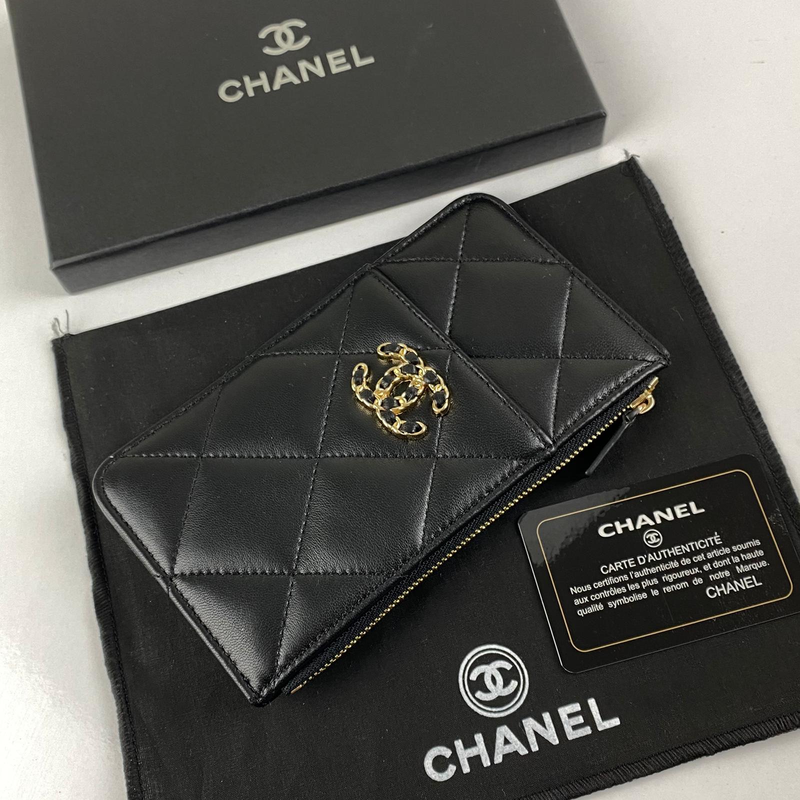 Chanel 19 Phone & Card Holder-1